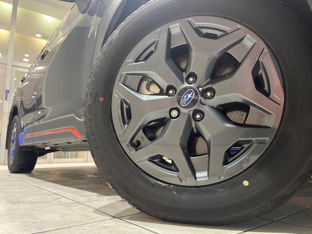 フォレスター X-ブレイク 後期F型 禁煙車 純正8型ナビ ルーフレール スマートリヤビュー バックカメラ シートヒーター ドラレコ ETC LEDライナー パワーシート シートメモリー 純正革巻きハンドル 純正17インチAW(19枚目)