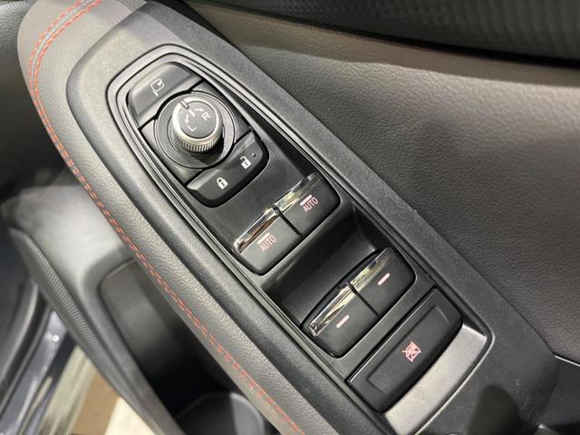 フォレスター X-ブレイク 後期F型 禁煙車 純正8型ナビ ルーフレール スマートリヤビュー バックカメラ シートヒーター ドラレコ ETC LEDライナー パワーシート シートメモリー 純正革巻きハンドル 純正17インチAW(47枚目)