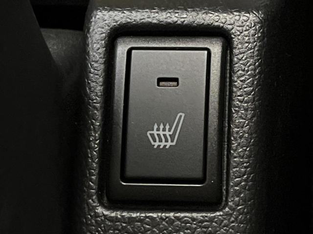 スイフトスポーツ ベースグレード 6速MT 禁煙車 全周囲カメラ スズキセーフティサポート 純正ナビ シートヒーター ドラレコ ETC LEDヘッドライト 純正17インチアルミ コーナーセンサー スマートキー 純正革巻きステアリング(6枚目)
