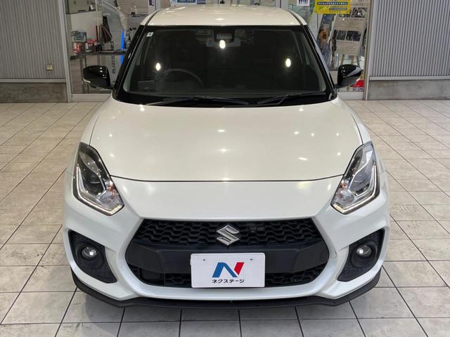 スイフトスポーツ ベースグレード 6速MT 禁煙車 全周囲カメラ スズキセーフティサポート 純正ナビ シートヒーター ドラレコ ETC LEDヘッドライト 純正17インチアルミ コーナーセンサー スマートキー 純正革巻きステアリング(17枚目)