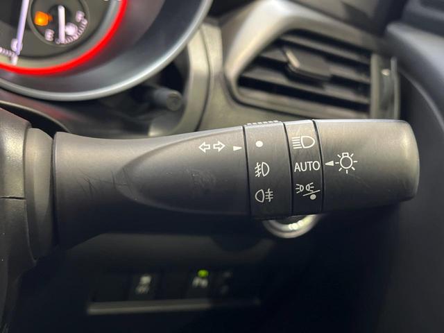 スイフトスポーツ ベースグレード 6速MT 禁煙車 全周囲カメラ スズキセーフティサポート 純正ナビ シートヒーター ドラレコ ETC LEDヘッドライト 純正17インチアルミ コーナーセンサー スマートキー 純正革巻きステアリング(47枚目)