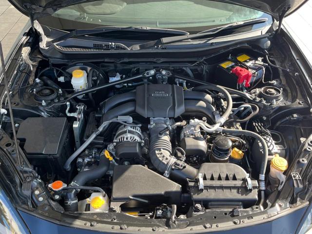 BRZ S 禁煙車 6速MT カロッツェリアナビ クルコン バックカメラ ドラレコ ETC シートヒーター デジタルインナーミラー スマートキー 純正革巻きステアリング 純正18インチアルミ LEDヘッドライト(21枚目)