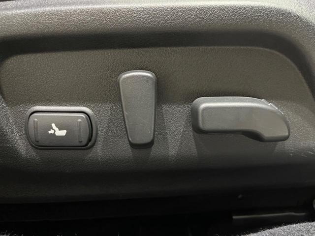 レガシィアウトバック リミテッド　Ｃ型　電動リアゲート　フリップダウンモニター　黒革　禁煙車　純正８型ナビ　バックカメラ　ＥＴＣ　純正１８インチアルミ　ステアリングヒーター　アダプティブクルーズコントロール　パワーシート（59枚目）