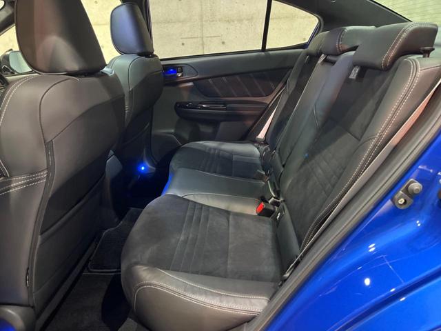 WRX S4 STIスポーツシャープ 500台限定 STIカーボンリアスポイラー STIパフォーマンスPKG STIマフラー 禁煙車 純正8型ナビ バックカメラ ETC ドラレコ OP鍛造18インチアルミ LEDヘッド パワーシート(45枚目)