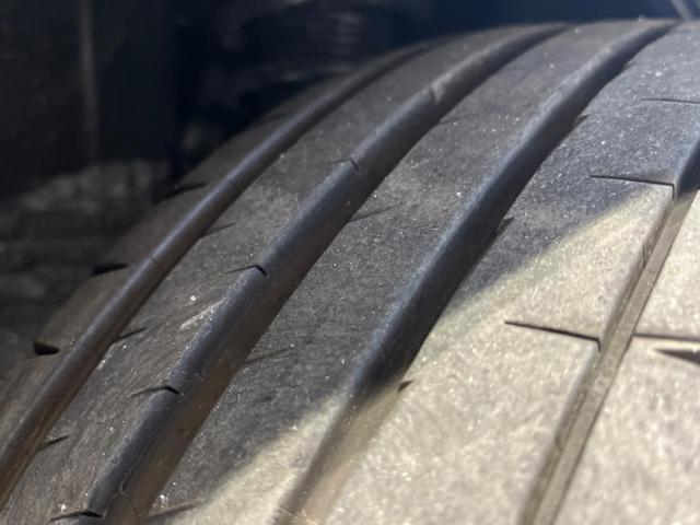 GR86 RZ B型 6MT 禁煙車 フローティングディスプレイオーディオ デジタルインナーミラー 純正18インチアルミ LEDヘッド スマートキー シートヒーター クルーズコントロール オートライト(30枚目)