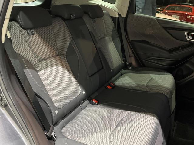 フォレスター ツーリング 後期D型 禁煙車 セイフティプラス 純正8型ナビ バックカメラ・サイドカメラ ETC ドラレコ 17インチアルミ LEDヘッド シートヒーター パワーシート アダプティブクルーズコントロール(11枚目)