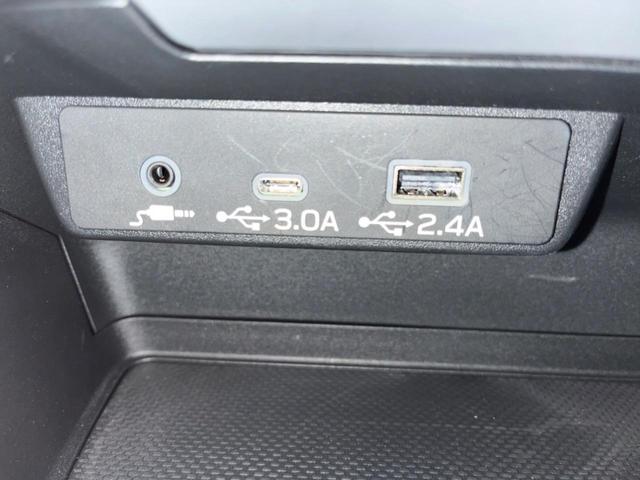 クロストレック リミテッド 全周囲カメラ 禁煙車 衝突被害軽減システム コーナーセンサー LEDヘッド オートハイビーム 車線逸脱警報 オートライト デュアルエアコン Bluetooth パドルシフト シートヒーター(54枚目)