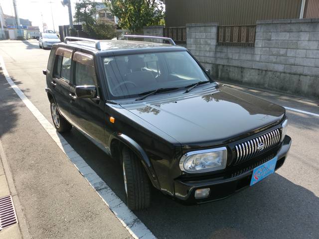 日産 ラシーン