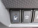 運転席のシートヒーターついてます。