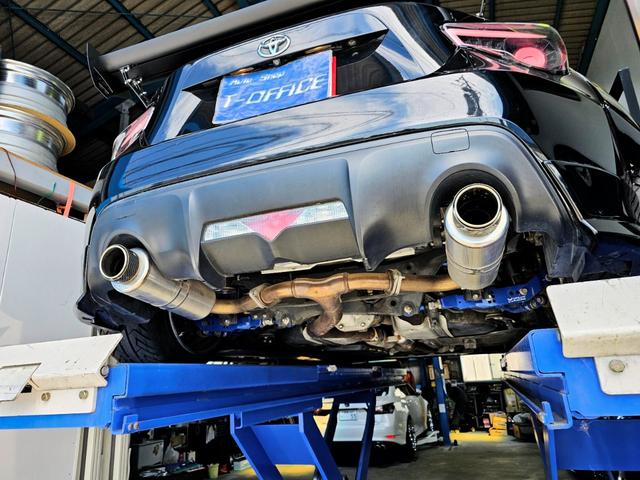 ８６ ＧＴ　ロケットバニーオーバーフェンダー公認社外アーム仕様（30枚目）