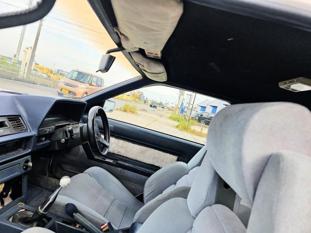 ソアラ 　純正ツインカム純正５速（10枚目）