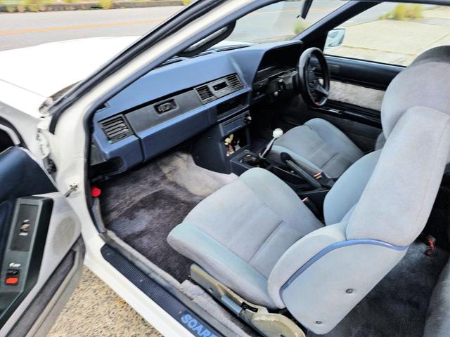 ソアラ 　純正ツインカム純正５速（12枚目）