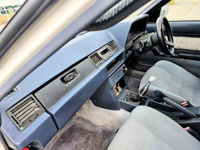 ソアラ 　純正ツインカム純正５速（22枚目）