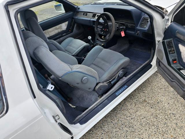 ソアラ 　純正ツインカム純正５速（27枚目）