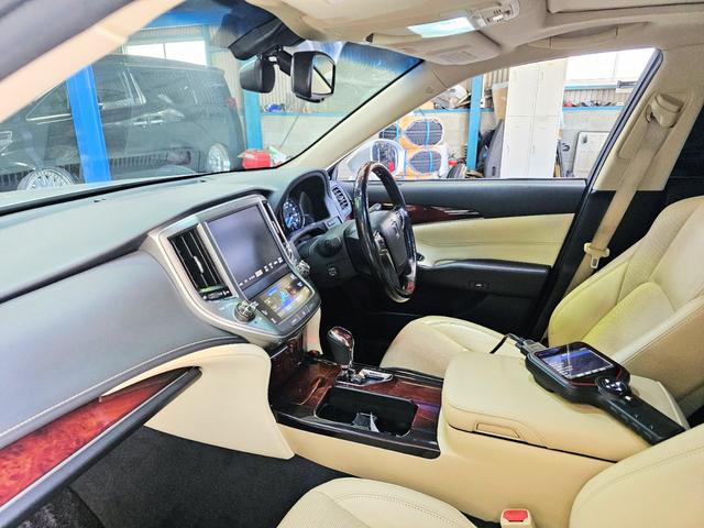 クラウンマジェスタ Fバージョン TディメンドブレーキTディメンドキャンバーアームフルエアロSSR深リム仕様(27枚目)