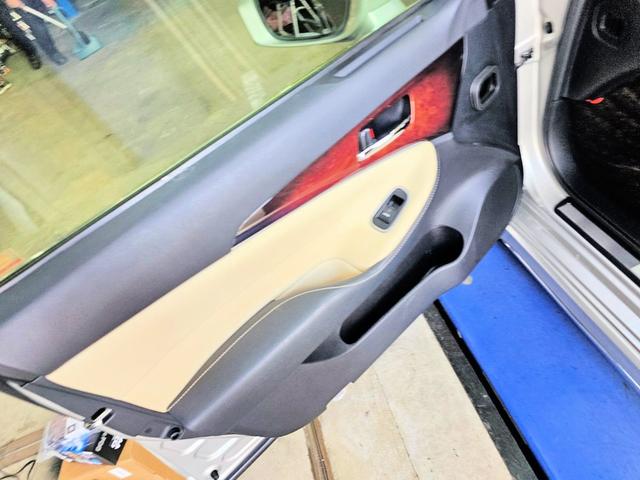 クラウンマジェスタ Fバージョン TディメンドブレーキTディメンドキャンバーアームフルエアロSSR深リム仕様(31枚目)