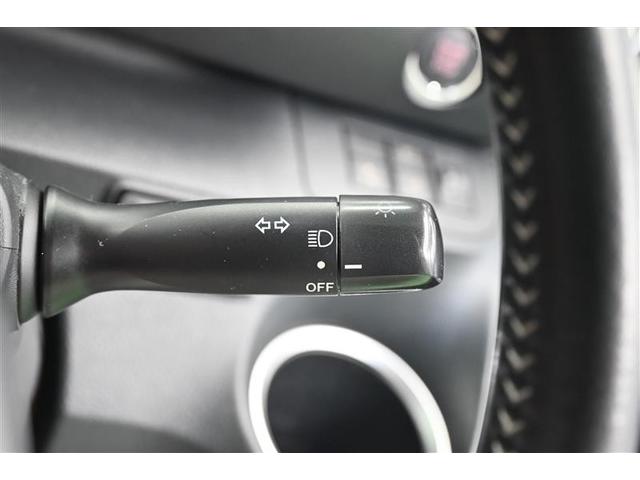 シエンタ G ナビ・TV スマートキープッシュスタート 1オ-ナ- リアカメラ 定期点検記録簿 ワンセグテレビ フルオートエアコン パワーウィンド ETC 運転席エアバック パワステ キーフリーシステム ABS(20枚目)