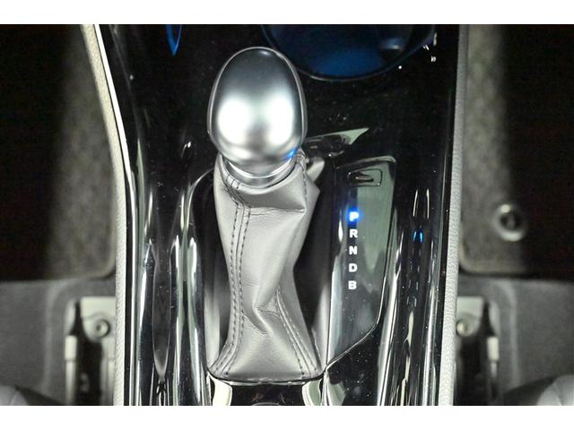 C-HR G モード ネロ セーフティプラス PCS 点検記録簿 ワンオーナ 盗難防止 Rカメラ LEDライト ナビTV フルセグTV アルミ クルーズC エアバッグ ABS スマートキ- ETC車載器 キーフリー オートエアコン 横滑り防止(7枚目)