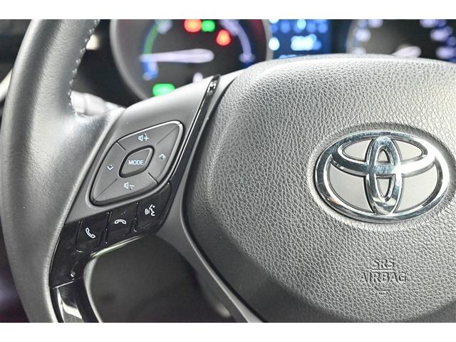 C-HR G モード ネロ セーフティプラス PCS 点検記録簿 ワンオーナ 盗難防止 Rカメラ LEDライト ナビTV フルセグTV アルミ クルーズC エアバッグ ABS スマートキ- ETC車載器 キーフリー オートエアコン 横滑り防止(17枚目)