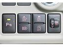 Ｘ　ＬパッケージＳ　盗難防止システム　ＡＢＳ　ワンオーナー　スマートキー　キーレスエントリー　ＥＴＣ　バックカメラ　横滑り防止機能　アイドリングストップ　４ＷＤ　衝突軽減ブレーキ　エアバッグ　メモリーナビ　ワンセグ（20枚目）