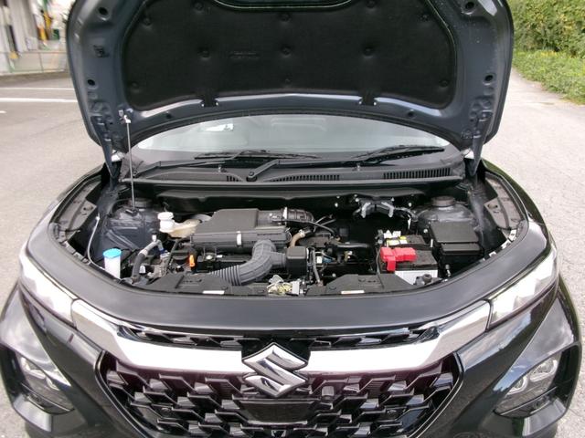 フロンクス ベースグレード　フロアマット・ドアバイザー付、全方位モニター付９インチナビ、スズキコネクト、ＥＴＣ、ＬＥＤヘッドランプ、純正１６ＡＷ、デュアルセンサーブレーキサポート、車線維持支援、ブラインドスポットモニター（29枚目）