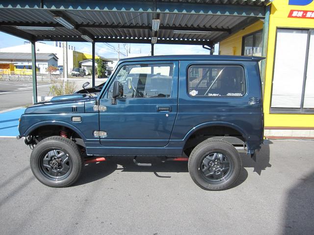 ジムニー ランドベンチャー JA22W ファイターエンジンK6A JA11トランスファー リフトアップ ロッソモデロマフラー JB64スチールホイール クラッチ関係新品 公認2名(貨物登録) 冬タイヤ付 同色全塗装(16枚目)