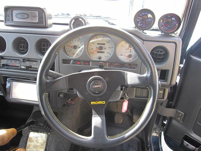 ジムニー ランドベンチャー JA22W ファイターエンジンK6A JA11トランスファー リフトアップ ロッソモデロマフラー JB64スチールホイール クラッチ関係新品 公認2名(貨物登録) 冬タイヤ付 同色全塗装(29枚目)