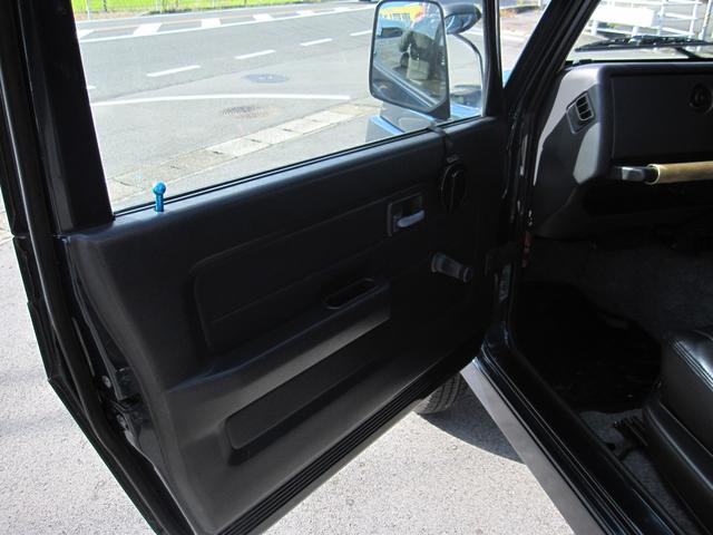 ジムニー ランドベンチャー JA22W ファイターエンジンK6A JA11トランスファー リフトアップ ロッソモデロマフラー JB64スチールホイール クラッチ関係新品 公認2名(貨物登録) 冬タイヤ付 同色全塗装(33枚目)