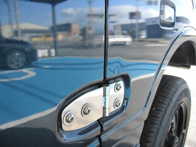 ジムニー ランドベンチャー JA22W ファイターエンジンK6A JA11トランスファー リフトアップ ロッソモデロマフラー JB64スチールホイール クラッチ関係新品 公認2名(貨物登録) 冬タイヤ付 同色全塗装(47枚目)