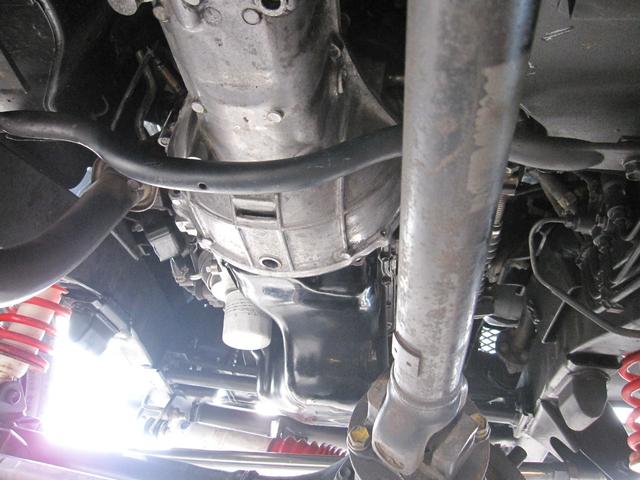 ジムニー ランドベンチャー JA22W ファイターエンジンK6A JA11トランスファー リフトアップ ロッソモデロマフラー JB64スチールホイール クラッチ関係新品 公認2名(貨物登録) 冬タイヤ付 同色全塗装(55枚目)