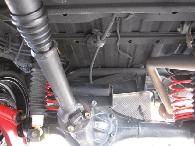 ジムニー ランドベンチャー JA22W ファイターエンジンK6A JA11トランスファー リフトアップ ロッソモデロマフラー JB64スチールホイール クラッチ関係新品 公認2名(貨物登録) 冬タイヤ付 同色全塗装(57枚目)