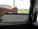 後部座席の窓にはサンシェードついてます。
