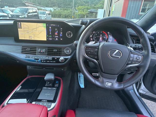ＬＳ ＬＳ５００　Ｆスポーツ　１オーナー車　サンルーフ　Ｆスポーツ専用革シート　純正ナビ　ＴＶ　全周囲カメラ　ＥＴＣ　ＯＰデジタルインナーミラー　ヘッドアップディスプレイ　シートエアコン・ヒーター　パワーシート　Ｆスポ専用２０ＡＷ（32枚目）