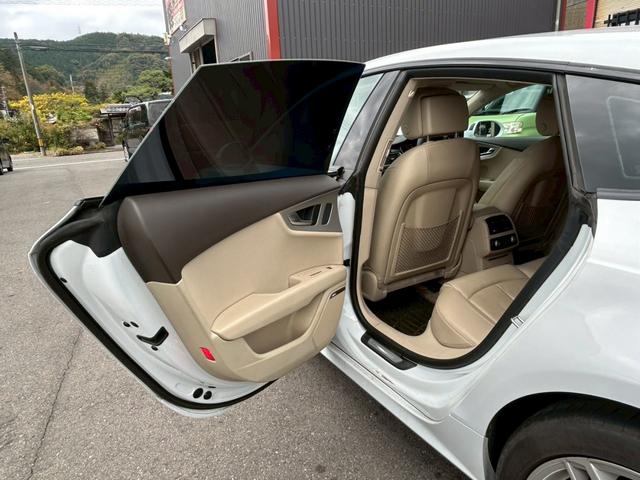 全国遠方販売可能です！全車お支払い総額表示店！お気軽にご連絡ください！！お問い合わせ無料ダイヤル００７８−６０４２−６３９９