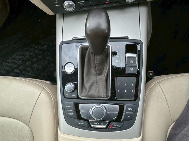 軽自軽自動車、名義変更全国一律価格に付きお支払総額に含まれています。詳しくはお問い合わせ無料ダイヤル００７８−６０４２−６３９９