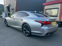 ＬＳ ＬＳ５００　Ｆスポーツ　１オーナー車　サンルーフ　Ｆスポーツ専用革シート　純正ナビ　ＴＶ　全周囲カメラ　ＥＴＣ　ＯＰデジタルインナーミラー　ヘッドアップディスプレイ　シートエアコン・ヒーター　パワーシート　Ｆスポ専用２０ＡＷ（7枚目）