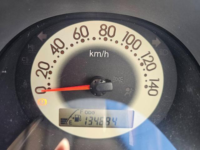 エッセ エコ　タナベ製車高調、ワンオフマフラー２本出しフロント部軽微修復歴有全塗装ブラック　純正５速車（29枚目）