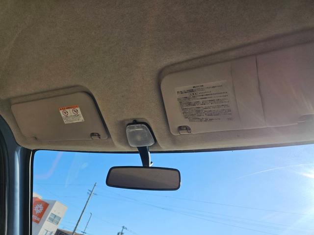 エッセ エコ　タナベ製車高調、ワンオフマフラー２本出しフロント部軽微修復歴有全塗装ブラック　純正５速車（32枚目）