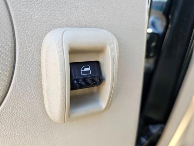 エッセ エコ　タナベ製車高調、ワンオフマフラー２本出しフロント部軽微修復歴有全塗装ブラック　純正５速車（47枚目）