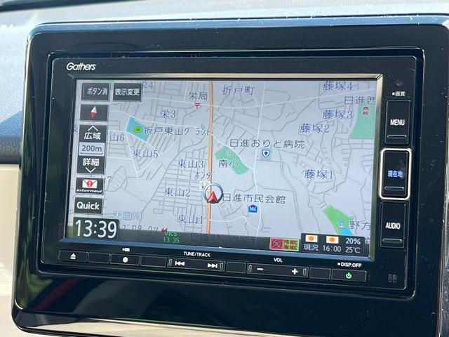 純正ギャザズナビも付いてますので、知らない道でのドライブも快適＆安心です。
