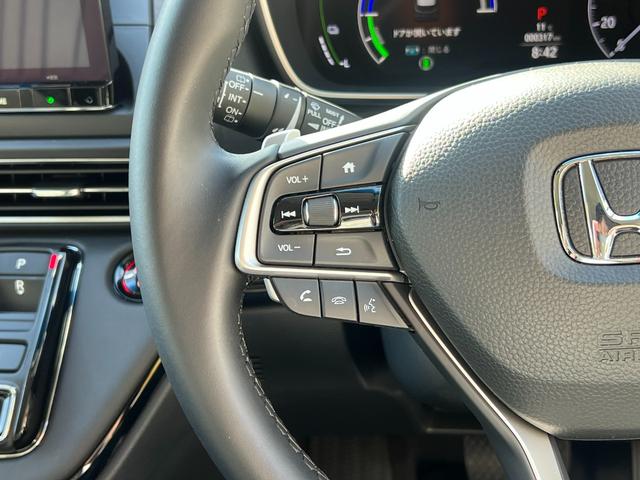 オデッセイハイブリッド e:HEVアブソルート・EX ギャザズナビ/マルチビューカメラシステム/元当社デモカー/2列目パワーシート/ブラインドスポット/パワーテールゲート/2列目オットマン/サイドエアバック/2列目シートヒーター/ワイヤレスチャージャー(18枚目)