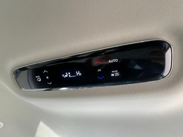 オデッセイハイブリッド e:HEVアブソルート・EX ギャザズナビ/マルチビューカメラシステム/元当社デモカー/2列目パワーシート/ブラインドスポット/パワーテールゲート/2列目オットマン/サイドエアバック/2列目シートヒーター/ワイヤレスチャージャー(26枚目)