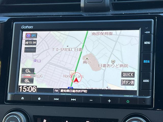 シビック ハッチバック　ギャザズナビ／センシング／シートヒーター／禁煙車／運転席助手席パワーシート／コンビシート／ブラインドスポット／純正１８ＡＷ／ＬＥＤヘッドライト／オートリトラミラー／電子パーキング／スマートキー（11枚目）
