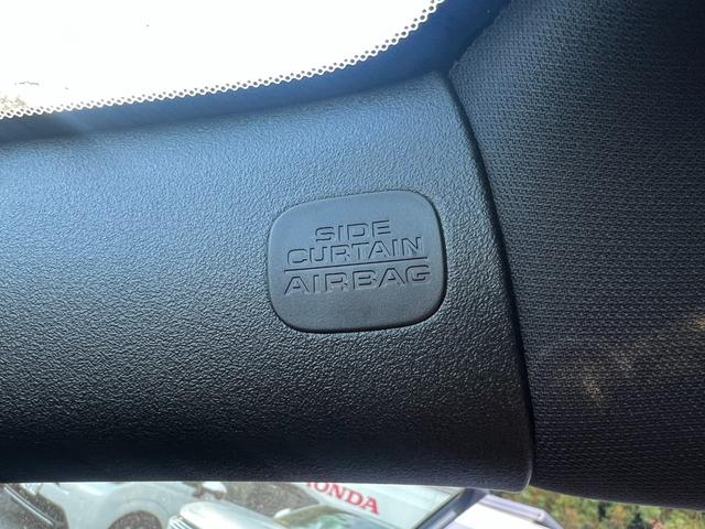 シビック ハッチバック　ギャザズナビ／センシング／シートヒーター／禁煙車／運転席助手席パワーシート／コンビシート／ブラインドスポット／純正１８ＡＷ／ＬＥＤヘッドライト／オートリトラミラー／電子パーキング／スマートキー（22枚目）