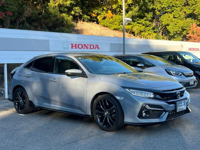 シビック ハッチバック　ギャザズナビ／センシング／シートヒーター／禁煙車／運転席助手席パワーシート／コンビシート／ブラインドスポット／純正１８ＡＷ／ＬＥＤヘッドライト／オートリトラミラー／電子パーキング／スマートキー（36枚目）
