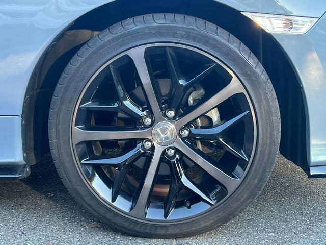 シビック ハッチバック　ギャザズナビ／センシング／シートヒーター／禁煙車／運転席助手席パワーシート／コンビシート／ブラインドスポット／純正１８ＡＷ／ＬＥＤヘッドライト／オートリトラミラー／電子パーキング／スマートキー（46枚目）