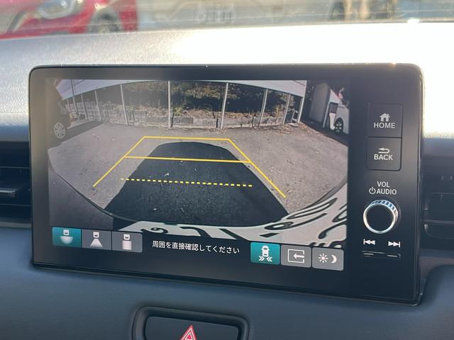 ヴェゼル ｅ：ＨＥＶＺ　元当社デモカー／コネクトディスプレイナビ／ＥＴＣ２．０／ブラインドスポット／ステアリングヒーター／ワイヤレス充電／ＬＥＤヘッドライト／シーケンシャルウインカー／禁煙車／スマートキー（12枚目）