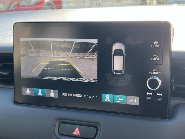 ヴェゼル ｅ：ＨＥＶＺ　元当社デモカー／コネクトディスプレイナビ／ＥＴＣ２．０／ブラインドスポット／ステアリングヒーター／ワイヤレス充電／ＬＥＤヘッドライト／シーケンシャルウインカー／禁煙車／スマートキー（13枚目）