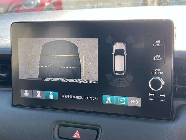 ヴェゼル ｅ：ＨＥＶＺ　元当社デモカー／コネクトディスプレイナビ／ＥＴＣ２．０／ブラインドスポット／ステアリングヒーター／ワイヤレス充電／ＬＥＤヘッドライト／シーケンシャルウインカー／禁煙車／スマートキー（14枚目）