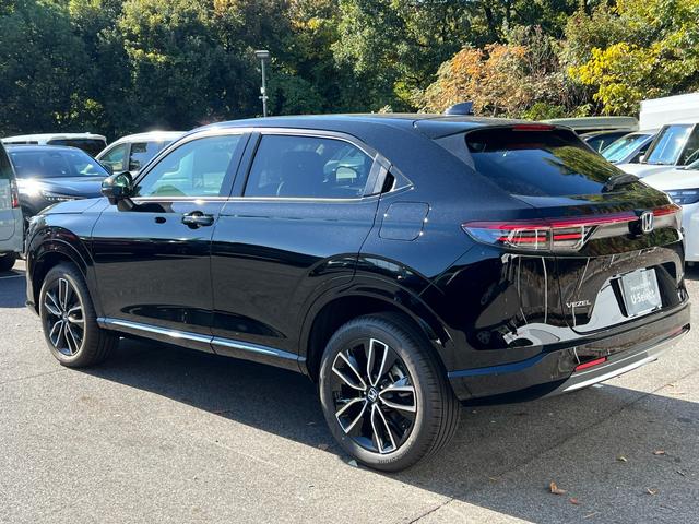 ヴェゼル ｅ：ＨＥＶＺ　元当社デモカー／コネクトディスプレイナビ／ＥＴＣ２．０／ブラインドスポット／ステアリングヒーター／ワイヤレス充電／ＬＥＤヘッドライト／シーケンシャルウインカー／禁煙車／スマートキー（41枚目）